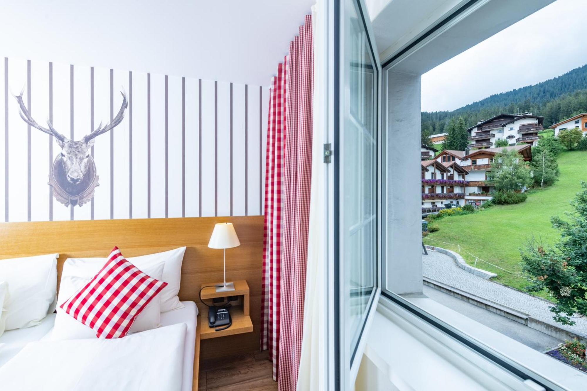 Hotel Lenzerhorn Lenzerheide Ngoại thất bức ảnh